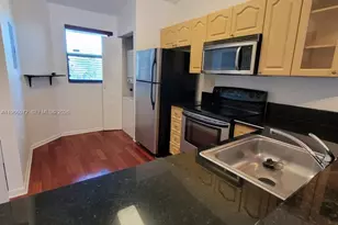 9972 Nob Hill Pl, Sunrise, FL 33351 - Photo 3