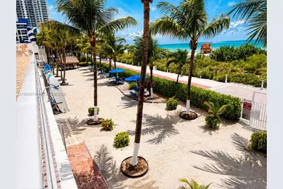 6039 Collins Ave #1625, Miami Beach, FL 33140 - Photo 29