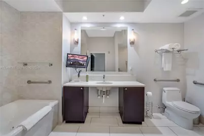 5300 NW 87th Ave #108, Doral, FL 33178 - Photo 25