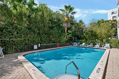 100 Ocean Lane Dr #202, Key Biscayne, FL 33149 - Photo 17