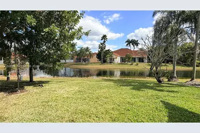 582 Spinnaker, Weston, FL 33326 - Photo 13