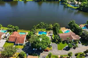 960 Bayberry Point Dr, Plantation, FL 33324 - Photo 33