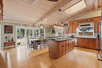 960 Bayberry Point Dr, Plantation, FL 33324 - Photo 9