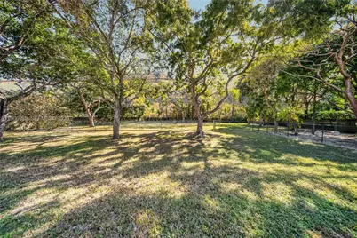 10340 SW 62nd St, Miami, FL 33173 - Photo 41