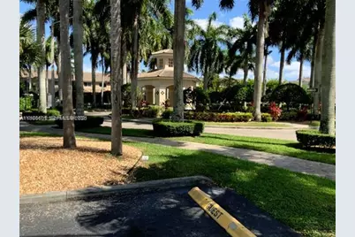 5725 NW 114th Path #106, Doral, FL 33178 - Photo 21