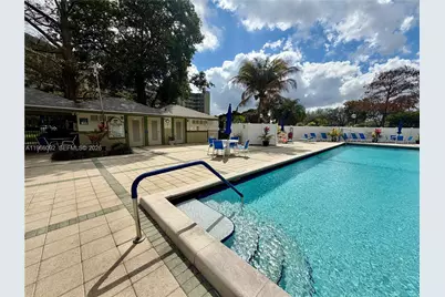 2334 S Cypress Bend Dr #505, Pompano Beach, FL 33069 - Photo 37