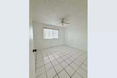 2334 S Cypress Bend Dr #505, Pompano Beach, FL 33069 - Photo 33