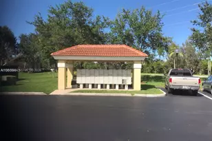 595 Vista Isles Dr, Sunrise, FL 33325 - Photo 9