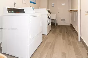 9225 Collins Ave, Surfside, FL 33154 - Photo 17