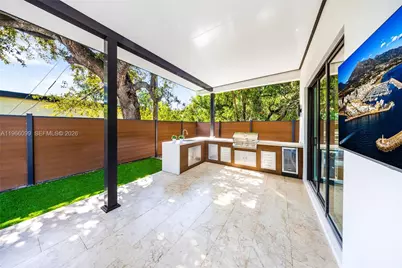 300 NE 48th St, Miami, FL 33137 - Photo 75