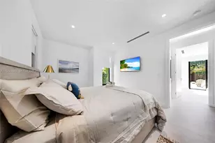 300 NE 48th St, Miami, FL 33137 - Photo 33