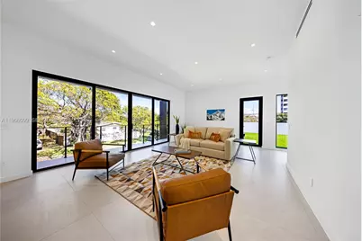 300 NE 48th St, Miami, FL 33137 - Photo 51