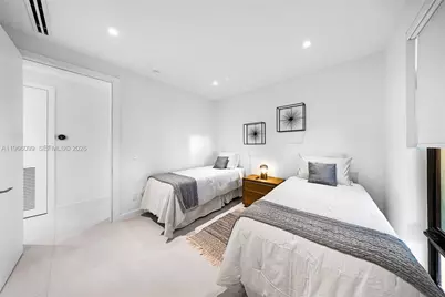 300 NE 48th St, Miami, FL 33137 - Photo 29