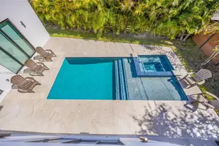 300 NE 48th St, Miami, FL 33137 - Photo 63