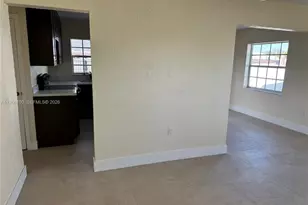 16765 SW 301st St, Homestead, FL 33030 - Photo 3