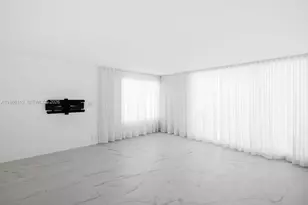 1000 West Ave, Miami Beach, FL 33139 - Photo 9