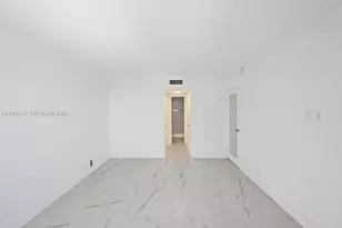 1000 West Ave, Miami Beach, FL 33139 - Photo 29