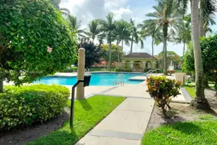 2360 E Preserve Way, Miramar, FL 33025 - Photo 13