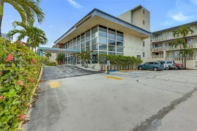 6484 Indian Creek Dr #220, Miami Beach, FL 33141 - Photo 1