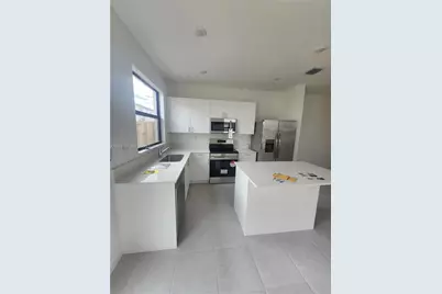 23331 SW 128th Ave #23331, Homestead, FL 33032 - Photo 7