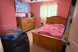 2650 W 8th Ave, Hialeah, FL 33010 - Photo 15