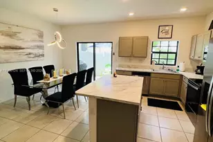 711 SW 11th St, Florida City, FL 33034 - Photo 3