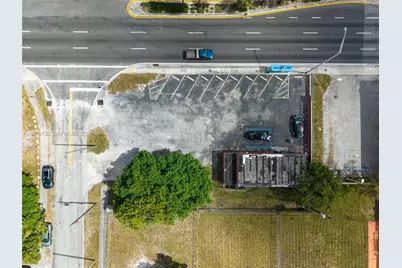 6210 NW 22nd Ave, Miami, FL 33147 - Photo 21