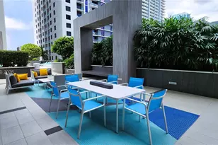 45 SW 9th St, Miami, FL 33130 - Photo 11