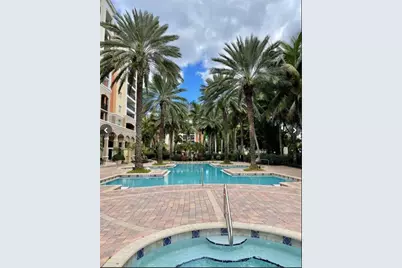 17145 N Bay Rd #4412, Sunny Isles Beach, FL 33160 - Photo 3