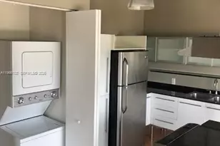 10 SW South River Dr, Miami, FL 33130 - Photo 5