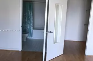 10 SW South River Dr, Miami, FL 33130 - Photo 9