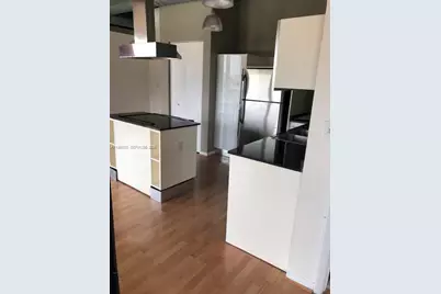 10 SW South River Dr #704, Miami, FL 33130 - Photo 3