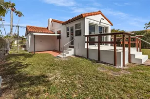 392 Payne Dr, Miami Springs, FL 33166 - Photo 23