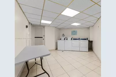 6301 N Fall Circle Dr #213, Lauderhill, FL 33319 - Photo 9