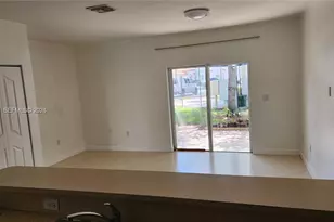 8450 SW 150th Ave, Miami, FL 33193 - Photo 11