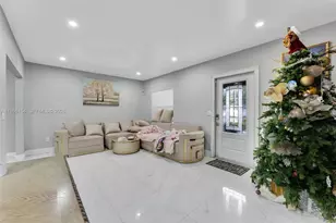 860 NE 142nd St, North Miami, FL 33161 - Photo 5