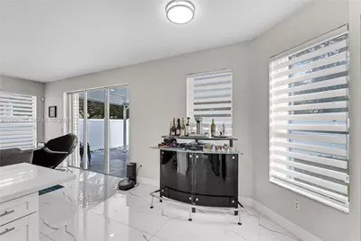 1147 NE 37th Place, Homestead, FL 33033 - Photo 13