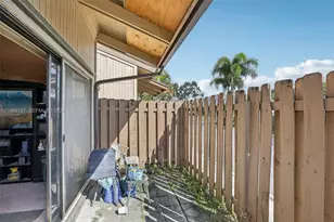 1881 SW 81st Ave, Davie, FL 33324 - Photo 27