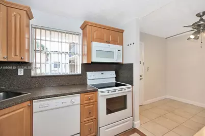 8500 SW 109 Ave #6-102, Miami, FL 33173 - Photo 5