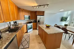 55 Merrick Wy, Coral Gables, FL 33134 - Photo 19