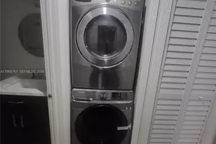 504 Woodgate Cir, Sunrise, FL 33326 - Photo 13