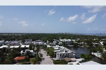 775 NE 76th St, Miami, FL 33138 - Photo 33