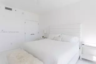 6799 Collins Ave, Miami Beach, FL 33141 - Photo 5