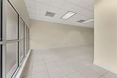 20191 NE 16th Pl #20191, Miami, FL 33179 - Photo 9