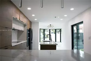 10433 SW 118th Ct, Miami, FL 33186 - Photo 7