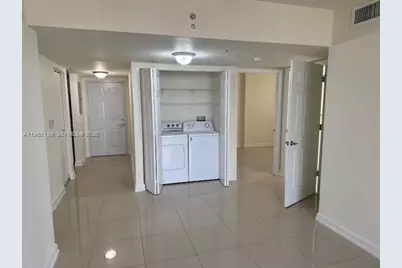 420 SW 12th Ave #1206, Miami, FL 33130 - Photo 5