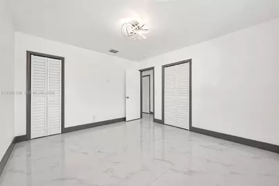 2221 Charleston St, Hollywood, FL 33020 - Photo 7