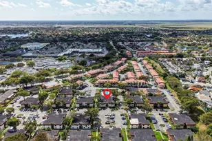 9730 Hammocks Blvd, Miami, FL 33196 - Photo 21