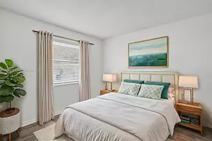 9730 Hammocks Blvd, Miami, FL 33196 - Photo 15