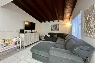 6712 SW 114th Ave, Miami, FL 33173 - Photo 7